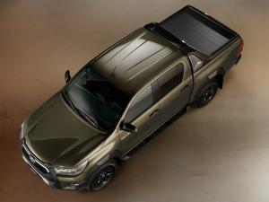 Toyota Hilux Invincible Double Cab 2020 года  (WW)